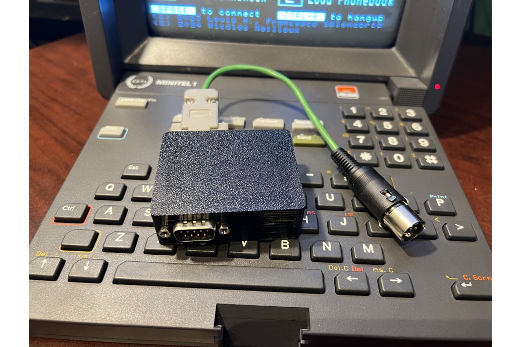 Adaptateur WiFi RS232 pour Minitel (basé sur ESP32)